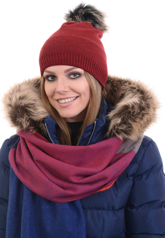 Damska Czapka Bordowa